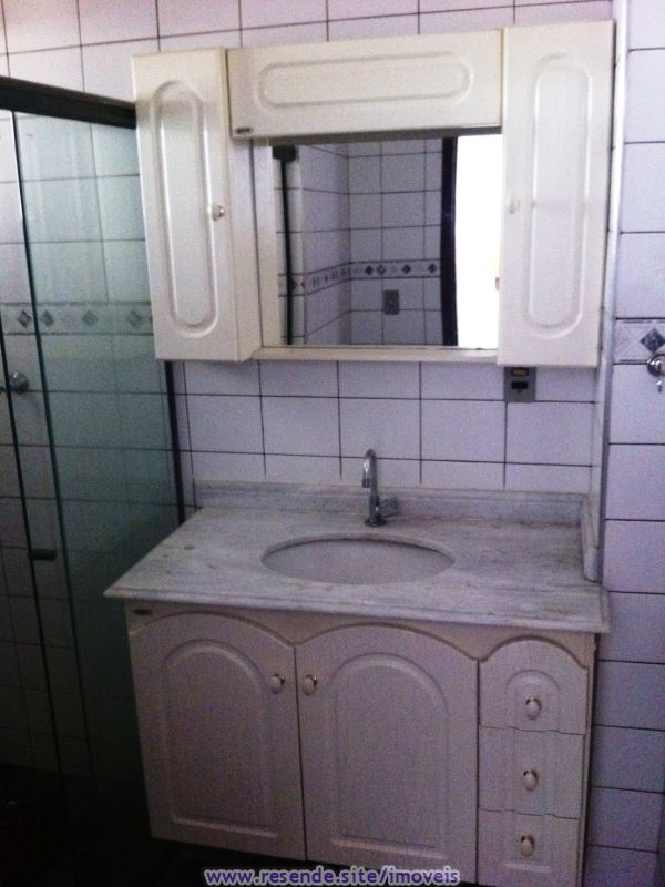 Apartamento para Alugar no Comercial em Resende RJ